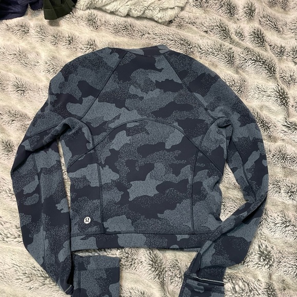 Rulu half zip size 4 - Picture 3 of 3